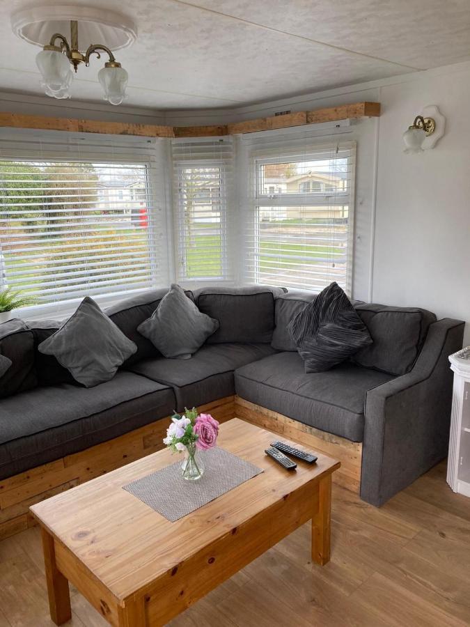 Villa Rustic Retreat On Southview Skegness Exterior foto